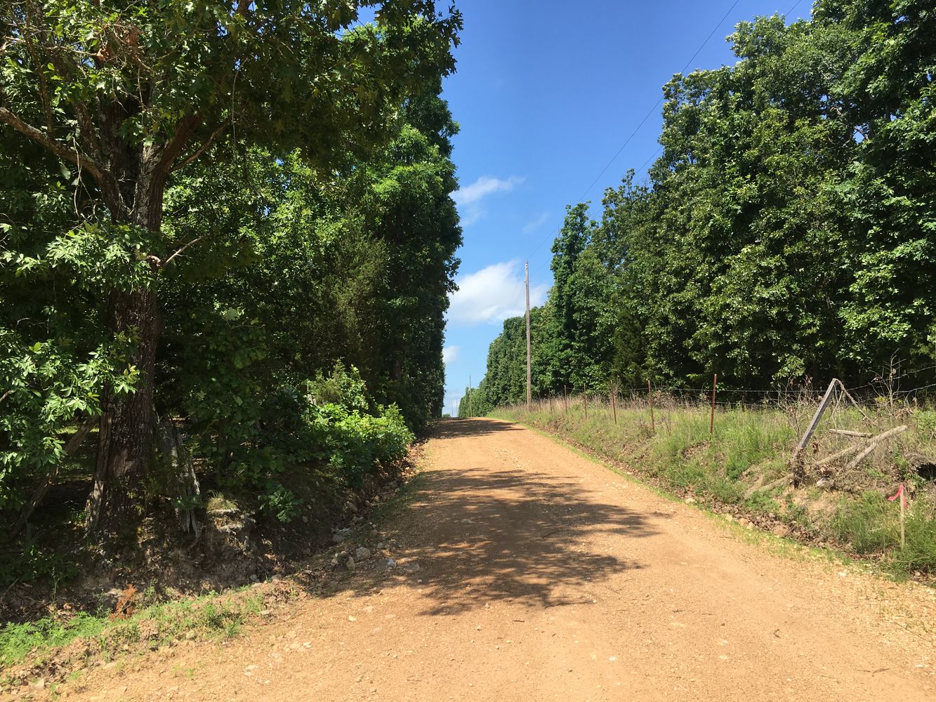 4897 & 4878 Norman Drive, Hartville, MO 65667